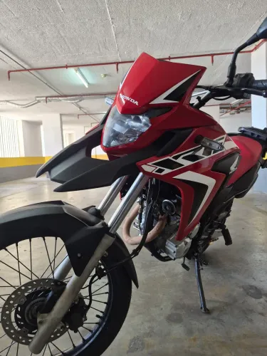 HONDA XRE 300 RALLY. NADA PARA FAZER SUPER NOVA, PEGAR E ANDAR!