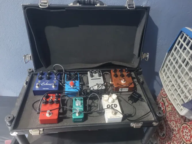 Setup de pedais + case e fonte