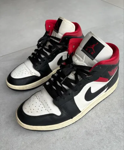 Tênis Nike air Jordan 1 
