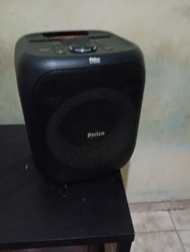 Caixinha de som da Philco 