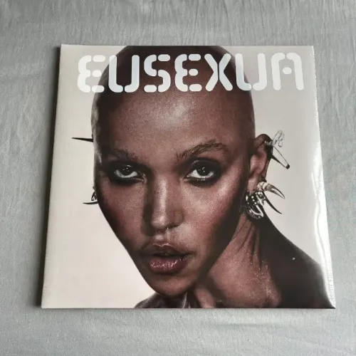 LP EUSEXUA - Fka twigs (Crystal Clear) Lacrado