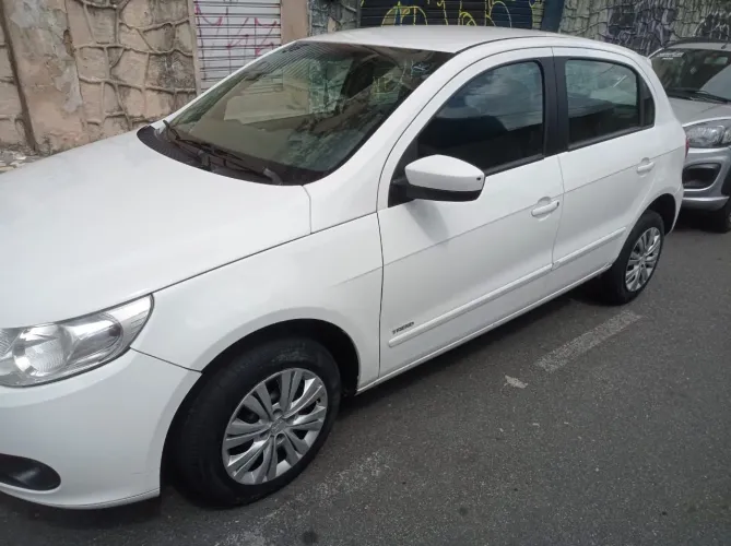 Volkswagen Gol (novo) 1.6 Power/highi T.flex 8V 4P 2013