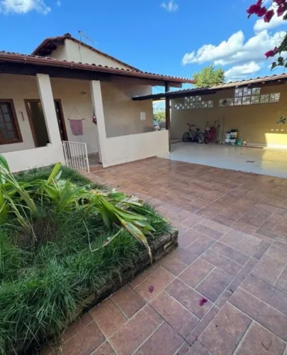 Casa Térrea em Arniqueiras - Condomínio | Lote de 400 m² | Excelente Área de Lazer