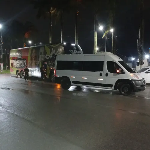 Van para fretes ou aluguel. 