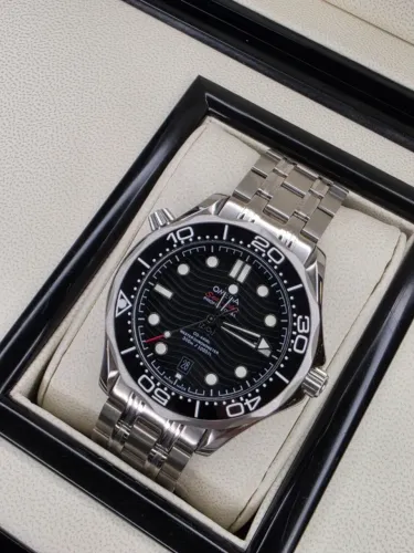 Relogio Omega Seamaster Diver 300M Fundo Preto AUTOMATICO LINHA AAA+ EM 10X SEM JUROS