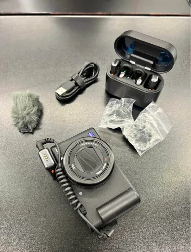 Sony ZV1F + Hollyland M2s Duo