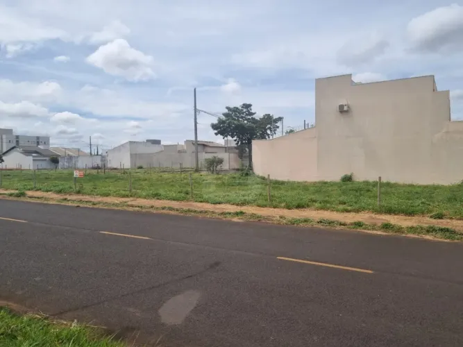 Terreno Área em Uberlândia
