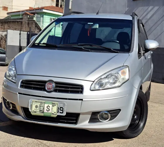 Fiat Idea Essence Dualogic 1.6 Flex 16V 5P 2012