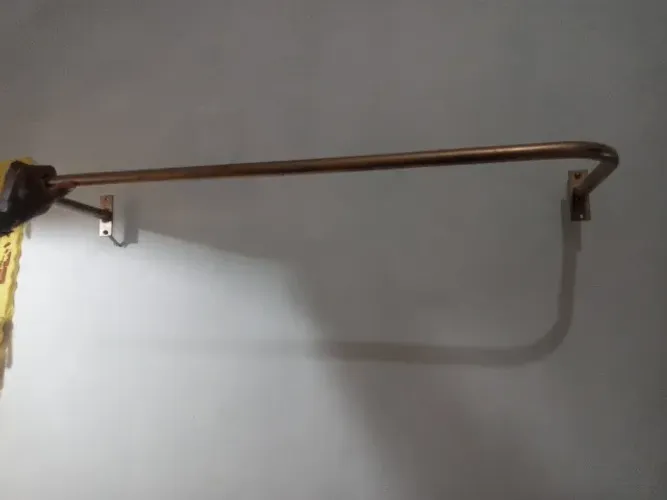 Arara de Roupas de Parede 90,00