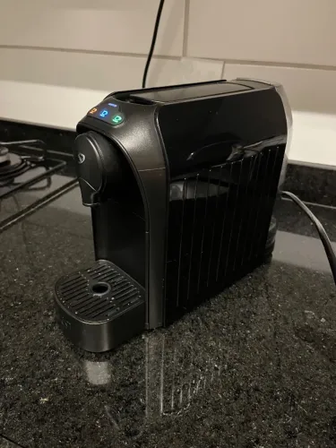 Cafeteira 3 corações + Porta cápsulas giratório