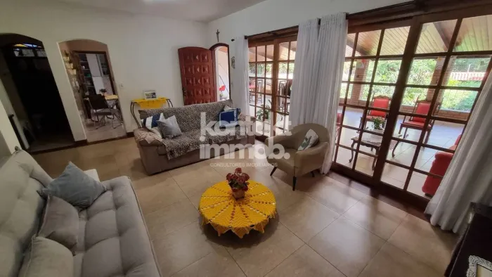 Casa à venda 3 quartos em Jardim São Carlos