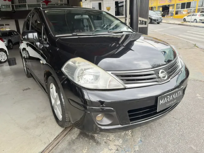 Nissan Tiida SL 1.8/1.8 Flex 16V Mec. 2013