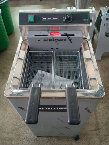 Fritadeira Elétrica Zona Fria FOE 15 8000W 220V - MetalCubas 