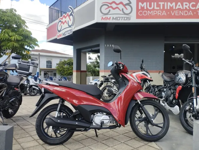 Honda Biz125 ex 2025 - Taxa 0,99 A/M até 21x no Cartão