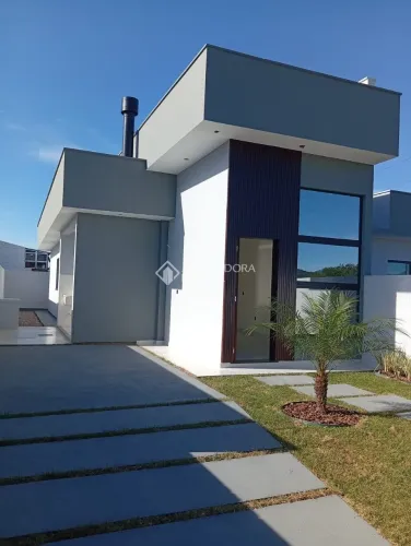 Casa à Venda na Guarda do Cubatão - Palhoça/SC