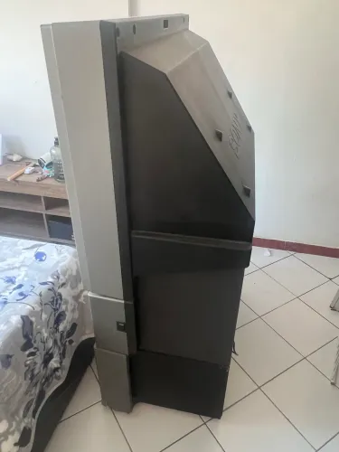 Vendo uma tv 