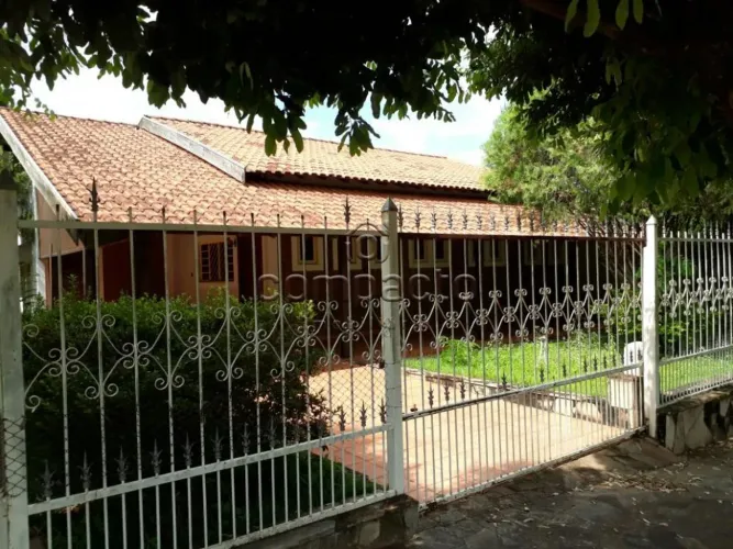 Casa Padrão em Ibirá