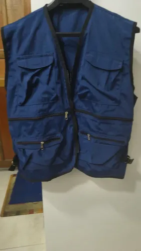 Colete para pescar ou outras atividades cor azul novo