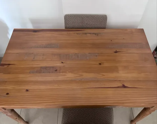 Mesa de Madeira de Demolição - Tok&Stok - Peça Maciça e Robusta