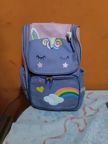 Mochila unicórnio