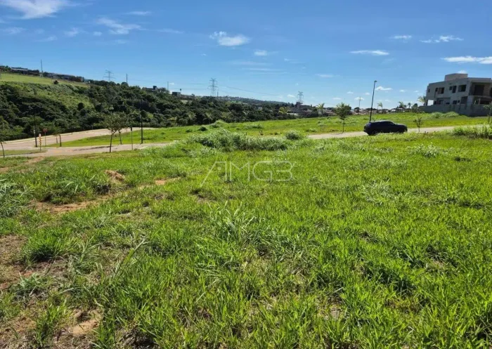 Terreno à venda no Condomínio Le Jardin  Ville Sainte Anne, Sousas, Campinas/SP