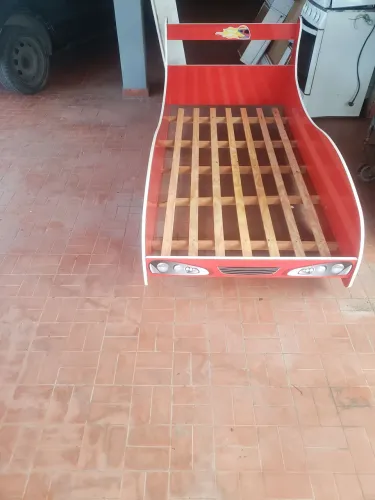 Cama solteiro hot whells