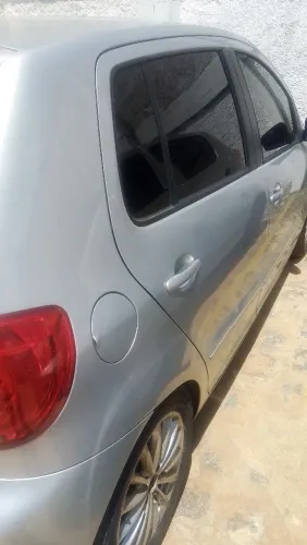 Volkswagen Fox 1.6 MI I Motion Total Flex 8V 5P 2013
