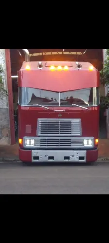 CAMINHÃO INTERNATIONAL TOP LINE