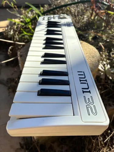 Teclado AMW Mini 32 White