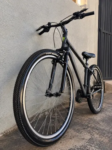 ? CALOI VULCAN ARO 29 - PNEUS NOVOS - R$ 420