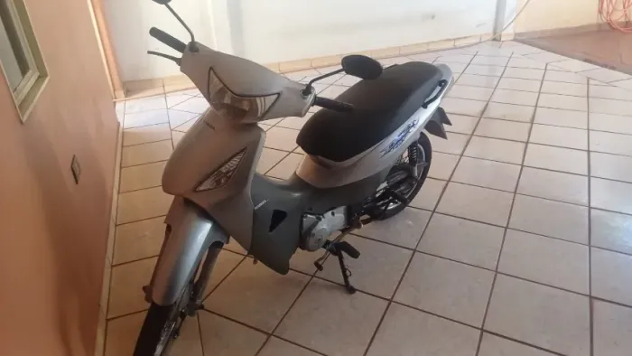 Honda Biz ES completa partidaeletrica 2006/2007 prata flex