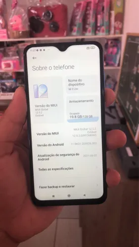 Celular Xiaomi Mi 9 Lite (128gb + 6gb ram) funcionando perfeitamente