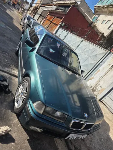 BMW 323I A 2.5 24V 1998