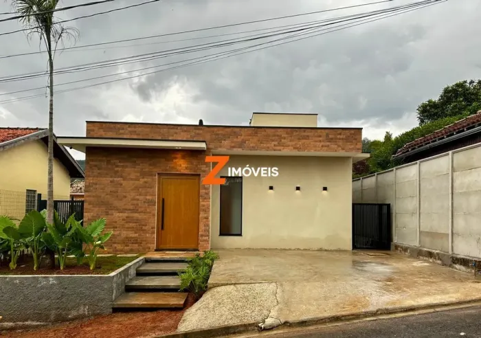 Casa em Fase Final de Construção no Condomínio Jardim das Paineiras Itatiba/SP