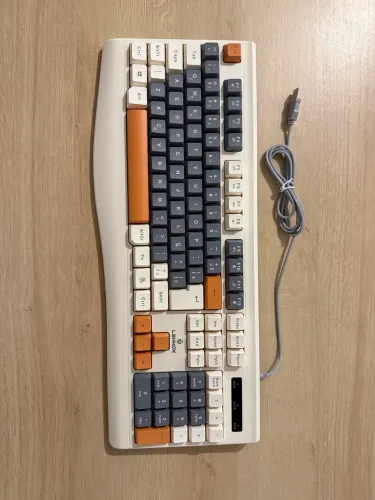 Teclado Lehmox Silencioso USB-A c/ fio