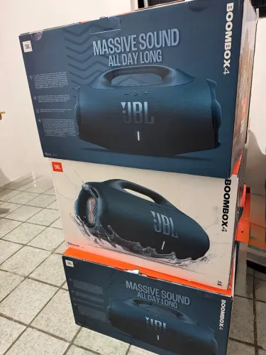 BOOMBOX 4 AZUL LACRADA COM NOTA FISCAL