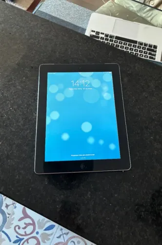 iPad Apple 4ª Geração 16GB Wi-Fi + Cellular - Funcionando