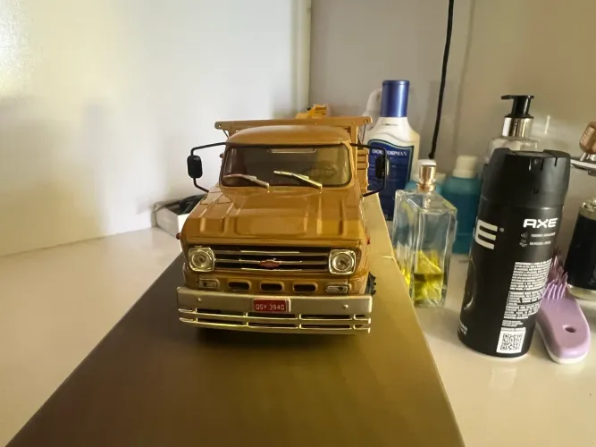 Miniatura chevrolet d60 ,customização profissional