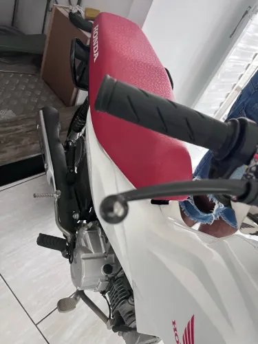 Vendo Honda pop110i seminova