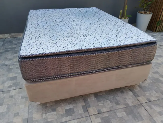 Cama Box Casal Completa impecável 
