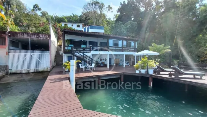 Casa de Condomínio à venda com 640,00m² e 8 quartos em Camorim, Angra dos Reis - rj