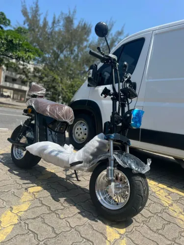 SCOOTERS ELÉTRICAS X11 X13  X14 1000W !!
