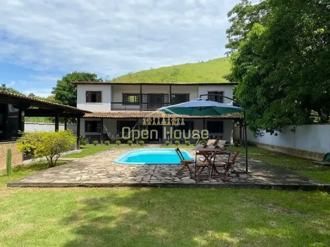 Chácara Mobiliada com piscina, 04 suítes, área gourmet excepcional em um terreno de 1000 m