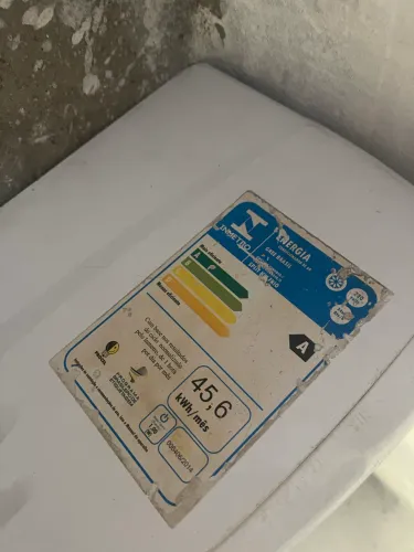 VENDO AR-CONDICIONADO 24.000 BTU APENAS VENTILANDO