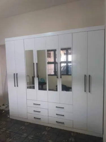 GUARDA ROUPA DE CASAL SEMI NOVO