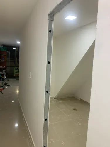 Pintura e Gesso Drywall M2 R$ 39.00 na tela  .