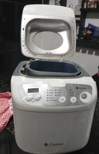 Panificadora super nova para sair rápido