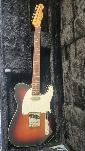 Guitarra Squier by Fender Telecaster Classic Vibe 60s perfeito estado