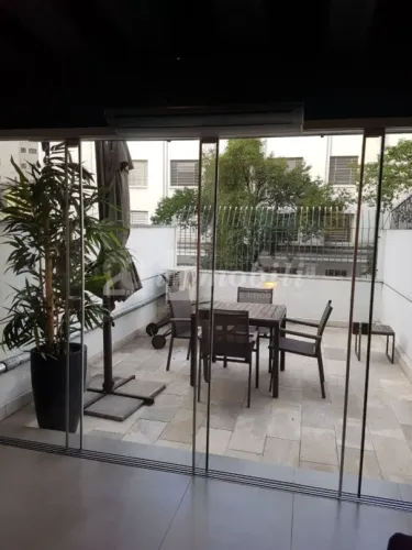 APARTAMENTO COM QUINTAL PROXIMO AO MACKENZIE