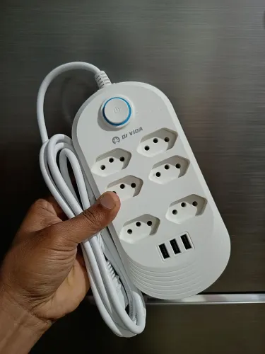 Filtro de Linha DI VIDA - 6 Tomadas + 3 USB novo